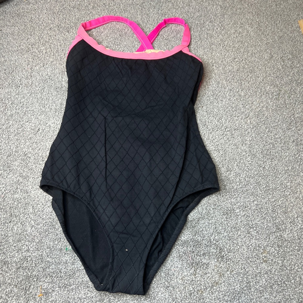 Talbots swimsuit 10 Black Quilted One Piece Pink‎ Trim Criss Cross Back Women